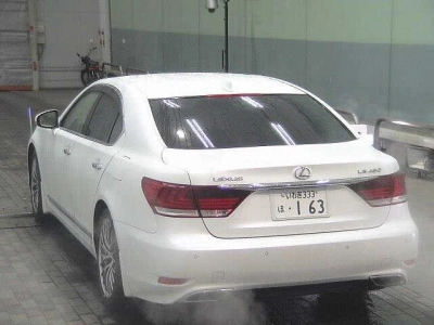 LEXUS LS