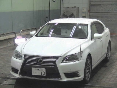 LEXUS LS