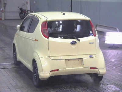 SUBARU R2