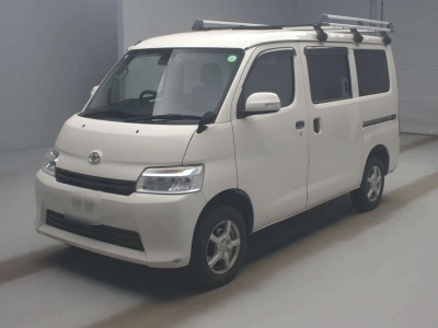 TOYOTA TOWN ACE VAN