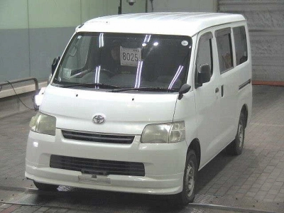 TOYOTA TOWN ACE VAN