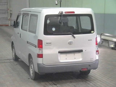TOYOTA TOWN ACE VAN
