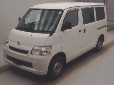 TOYOTA TOWN ACE VAN