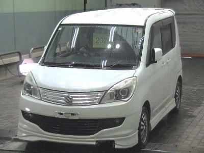 SUZUKI SOLIO