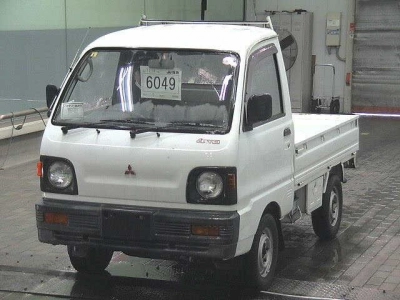 MITSUBISHI MINICAB
