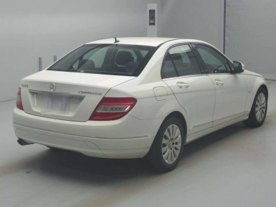 MERCEDES BENZ C CLASS