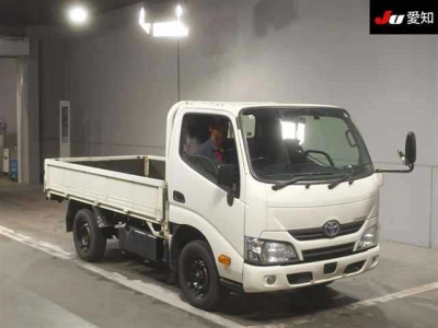 TOYOTA DYNA TRUCK