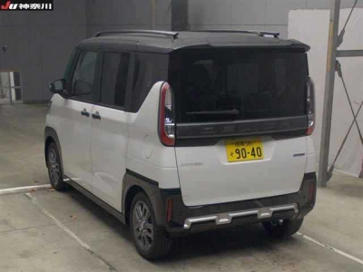 MITSUBISHI DELICA MINI