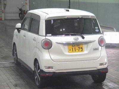 DAIHATSU CAST