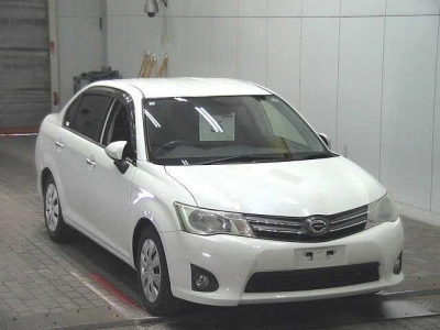 TOYOTA COROLLA AXIO