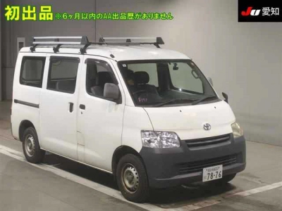 TOYOTA LITE ACE VAN