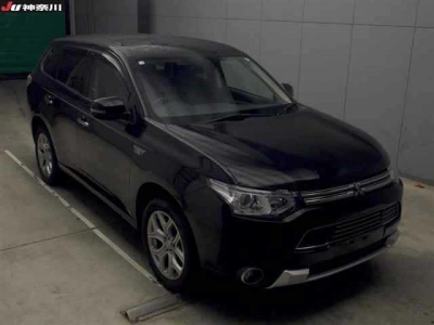 MITSUBISHI OUTLANDER PHEV