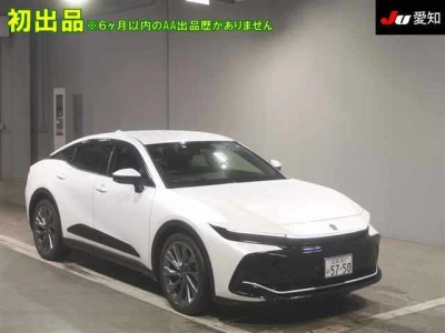 TOYOTA CROWN CROSSOVER