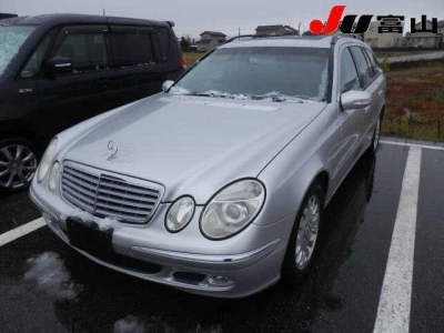 MERCEDES BENZ E CLASS