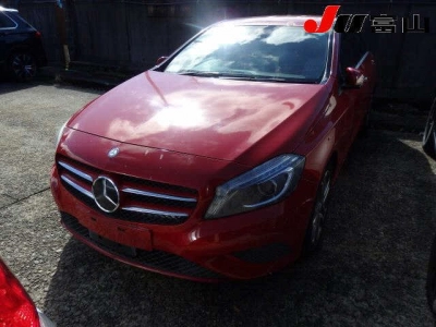 MERCEDES BENZ A CLASS