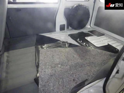 MITSUBISHI MINICAB MIEV