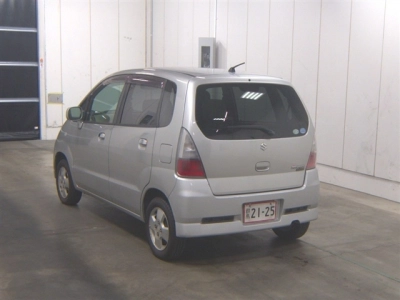 SUZUKI MRWAGON