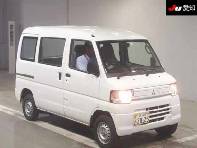 MITSUBISHI MINICAB MIEV