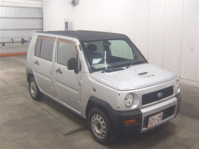 DAIHATSU NAKED