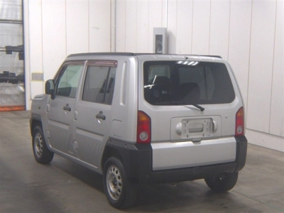 DAIHATSU NAKED