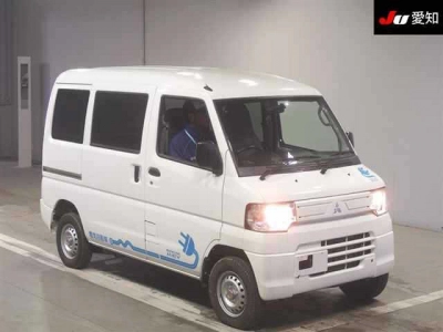 MITSUBISHI MINICAB MIEV