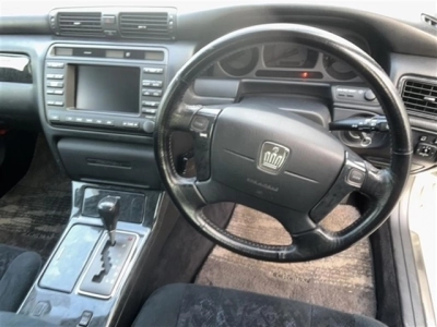 TOYOTA CROWN ESTATE