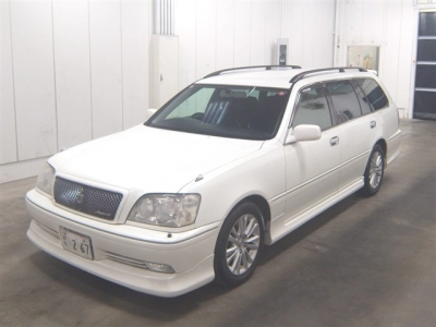 TOYOTA CROWN ESTATE
