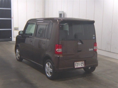 DAIHATSU MOVE CONTE