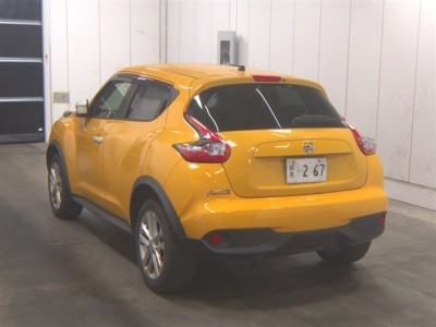 NISSAN JUKE