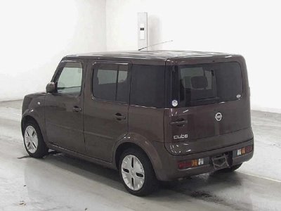 NISSAN CUBE