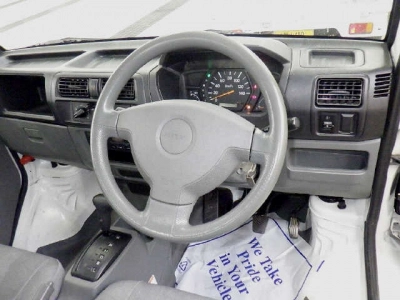 NISSAN CLIPPER TRUCK