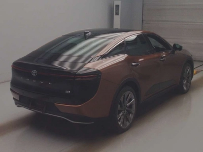 TOYOTA CROWN CROSSOVER