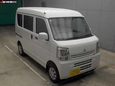 MITSUBISHI MINICAB