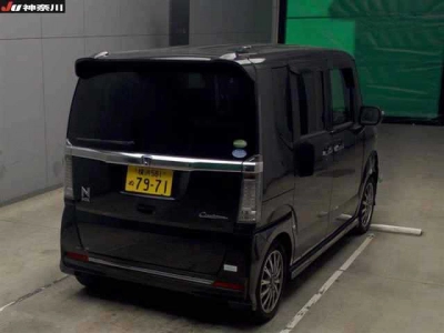 HONDA N BOX CUSTOM