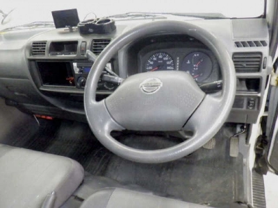 NISSAN VANETTE TRUCK