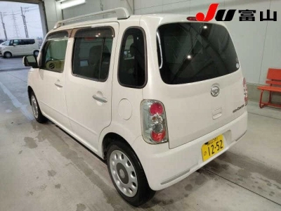DAIHATSU MIRA COCOA