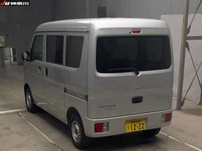 MITSUBISHI MINICAB