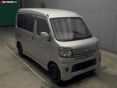 DAIHATSU ATRAI WAGON
