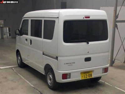 MITSUBISHI MINICAB