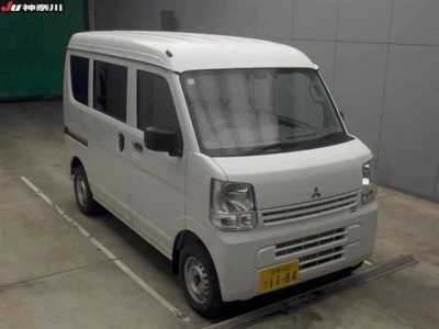 MITSUBISHI MINICAB