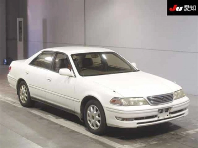 TOYOTA MARK II