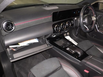 MERCEDES BENZ A CLASS