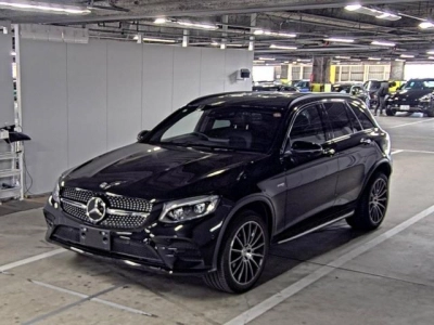 MERCEDES BENZ AMG GLC