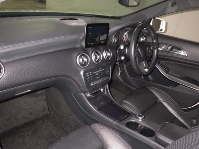 MERCEDES BENZ A CLASS