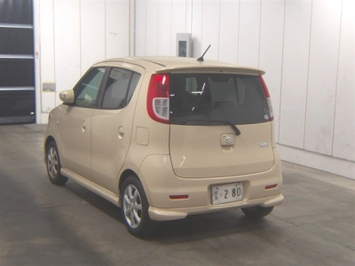SUZUKI MRWAGON