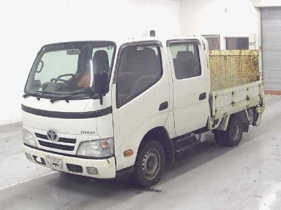 TOYOTA DYNA TRUCK