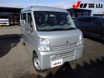 MITSUBISHI MINICAB
