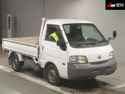 NISSAN VANETTE TRUCK