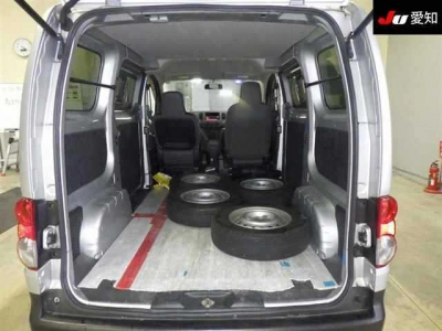 NISSAN NV200 VANETTE VAN