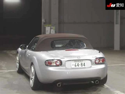 MAZDA ROADSTER